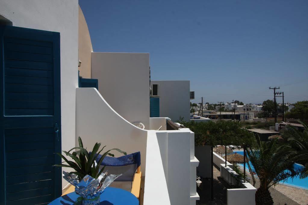 Hotel Petra Nera Perissa  Exterior foto